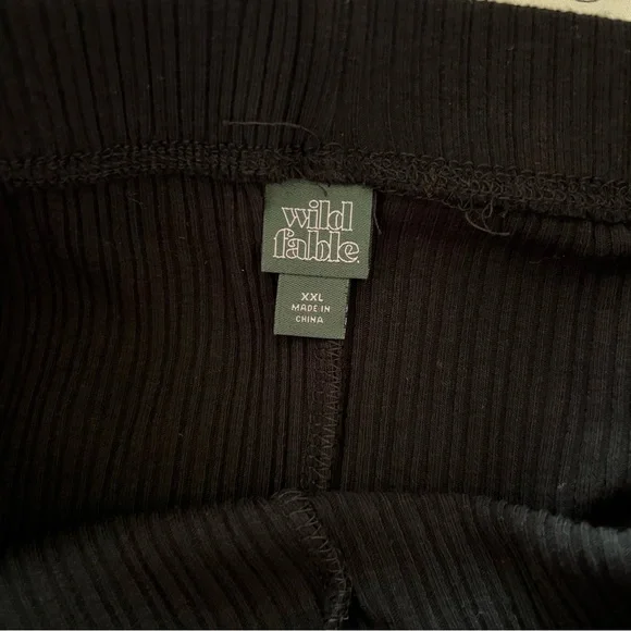 Ribbed Flare Pants - Picture 3 of 5